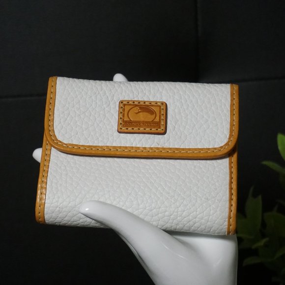 Dooney & Bourke Small Wallet NEW - Picture 3 of 5